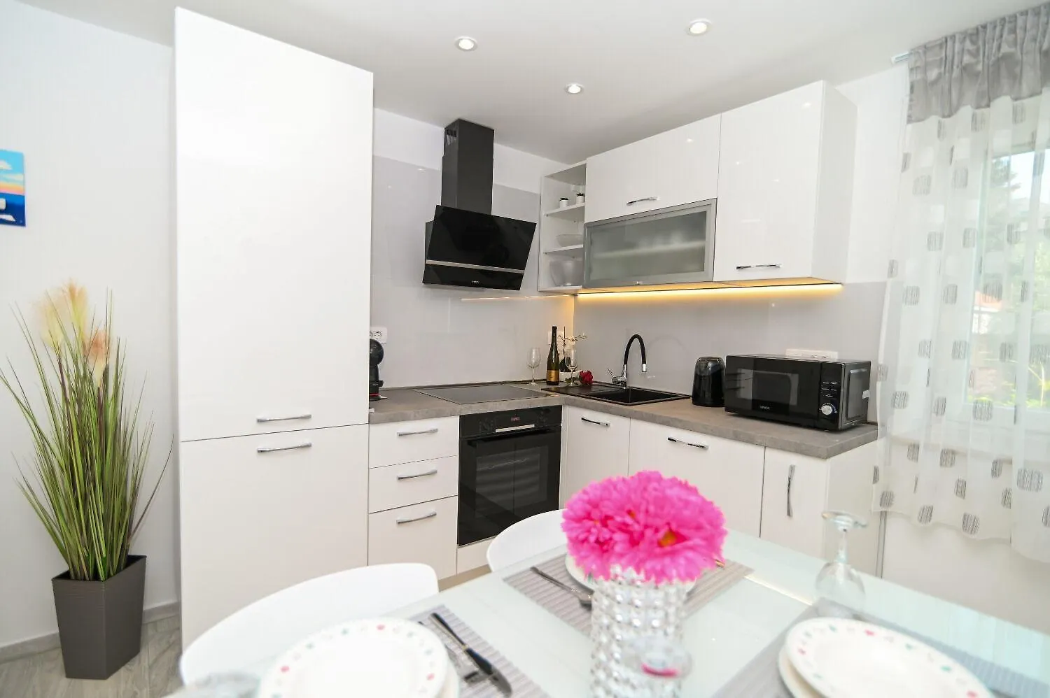Apartments Sani - Modern Split